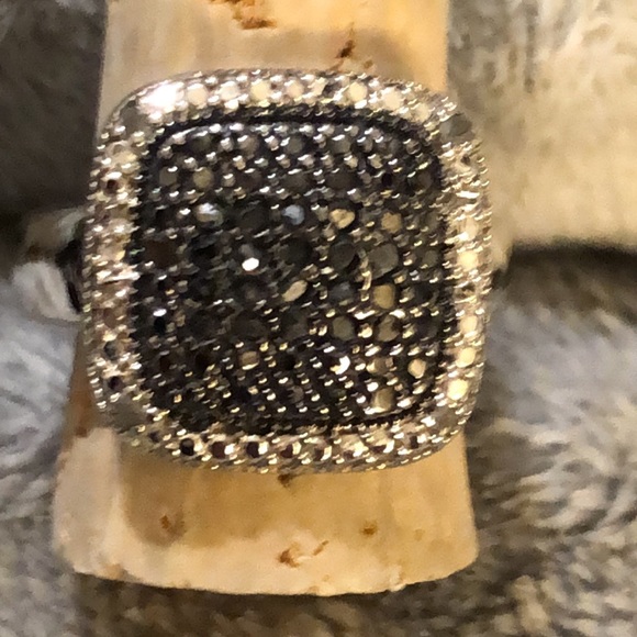 Vintage DBJ Black & White Diamond Square Ring in Sterling Silver. NWT - Picture 3 of 11